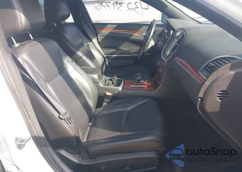 2014 Chrysler 300 z USA, uszkodzony, nr VIN 2C3CCARG7EH207048